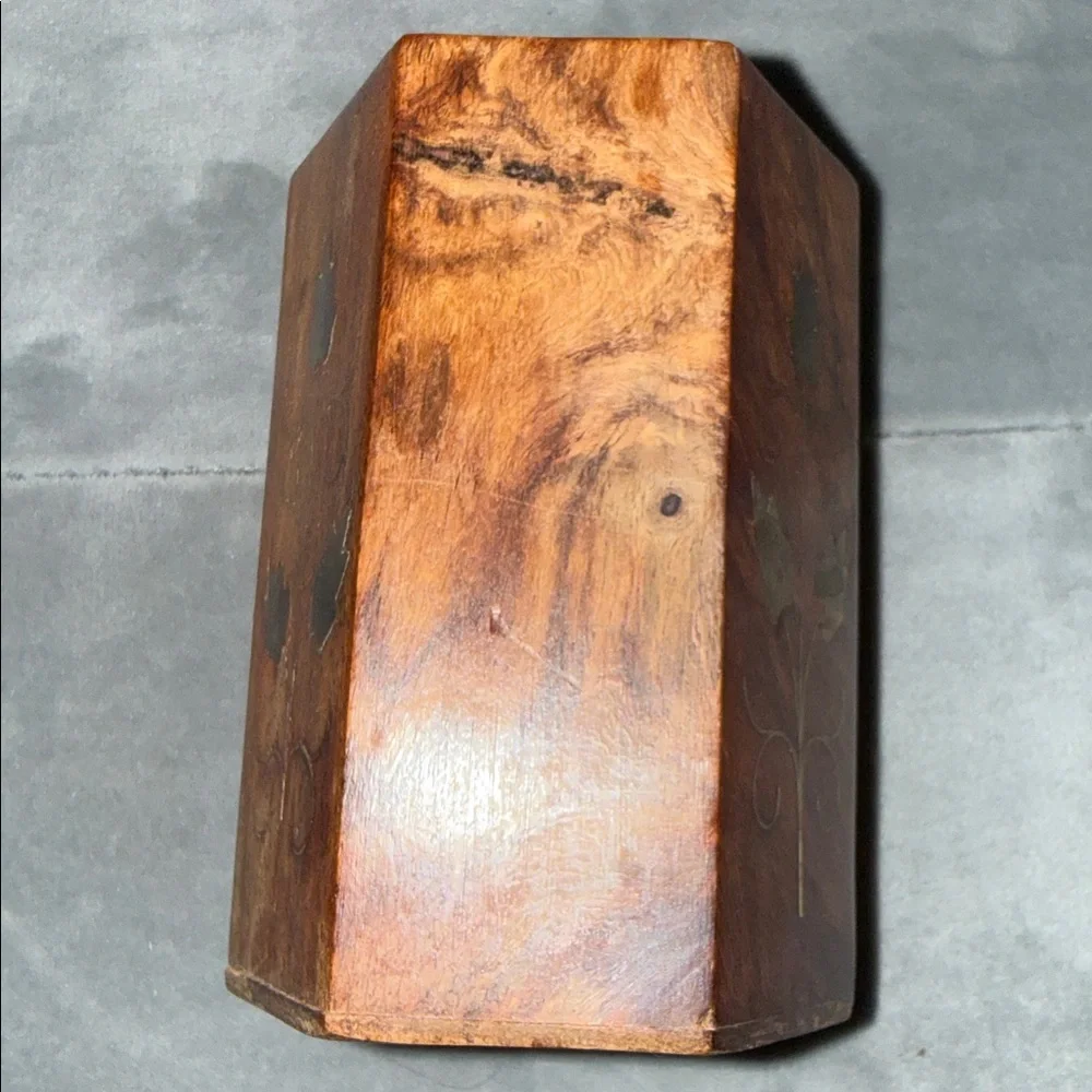 Vintage Boho Carved Wood and Inlaid Sheesham  Pencil Holder T22